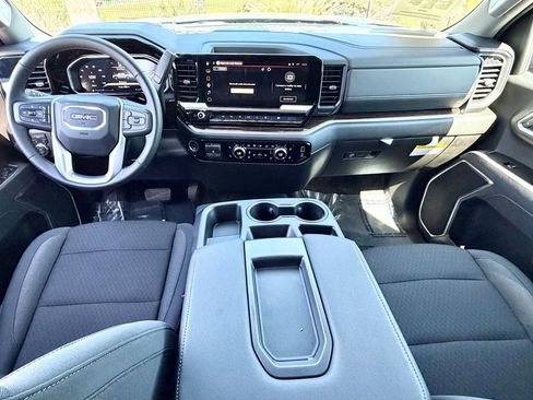 Used 2026 GMC Sierra 1500 SLE w/ Preferred Package image 28