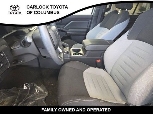 Used 2025 Toyota 4Runner TRD Sport image 12