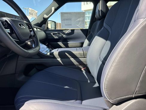 New 2026 INFINITI QX80 4WD w/ Sport Exterior Package image 12