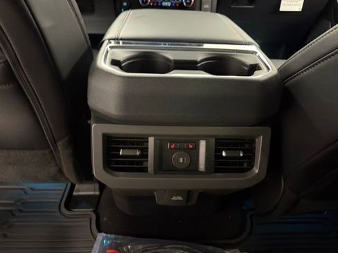 New 2026 Ford F250 Lariat w/ Chrome Package image 18