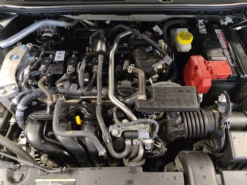 Used 2025 Nissan Sentra SV FWD image 30