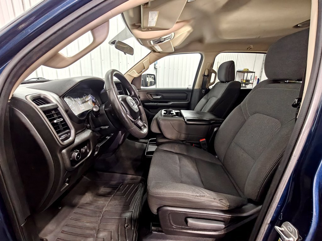 Used 2019 RAM 1500 Tradesman w/ SXT Appearance Group AWD/4WD image 27