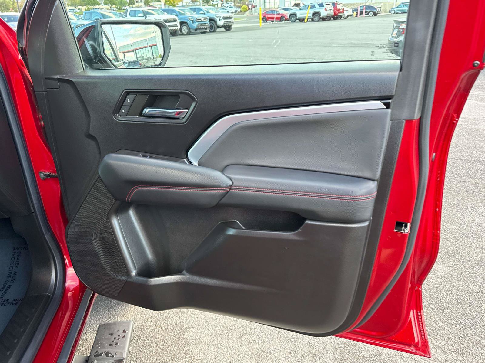 Used 2023 Chevrolet Colorado Z71 w/ Z71 Convenience Package 2 AWD/4WD image 20