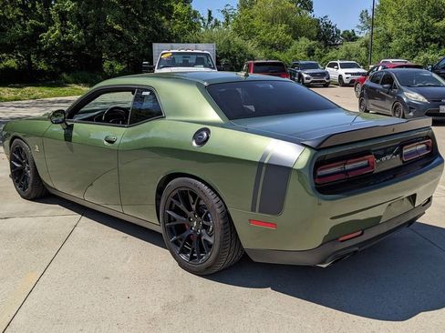 Used 2018 Dodge Challenger R/T Scat Pack w/ Dynamics Package RWD image 5