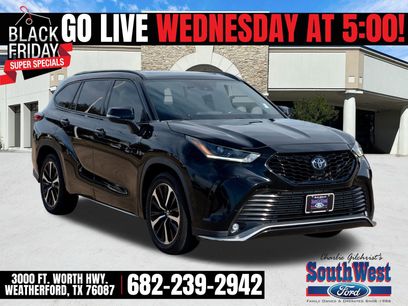 Used 2022 Toyota Highlander XSE