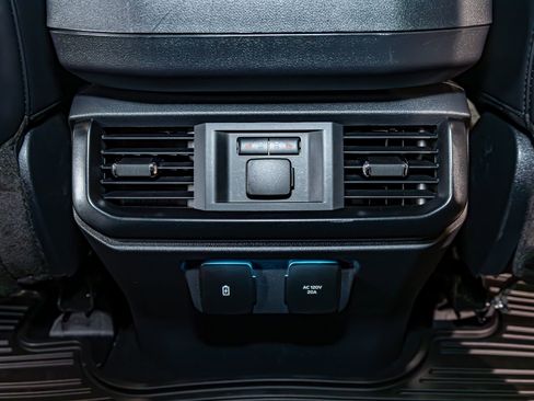 Used 2025 Ford F150 Raptor image 26