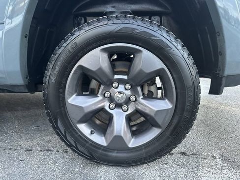 Used 2021 RAM 1500 Big Horn w/ Built-to-serve Edition image 28