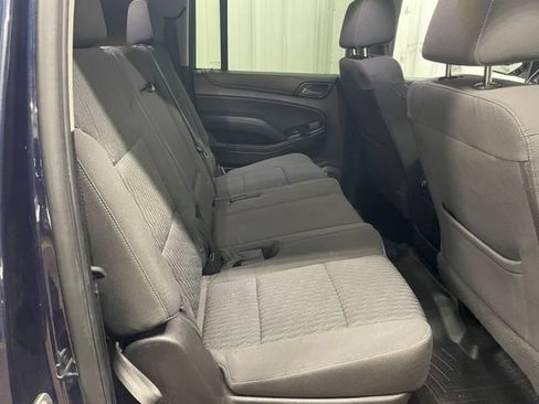 Used 2017 Chevrolet Suburban LS AWD/4WD image 16
