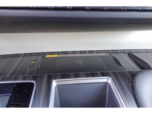 Certified 2024 Toyota Sienna Platinum FWD image 20