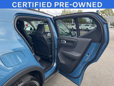 Certified 2024 Volvo XC40 B5 Core AWD/4WD image 17