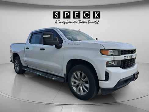 Used 2019 Chevrolet Silverado 1500 Custom w/ Custom Max Trailering Package AWD/4WD image 6
