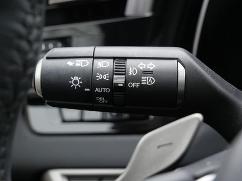 Used 2024 Lexus RX 350 w/ Convenience Package image 31