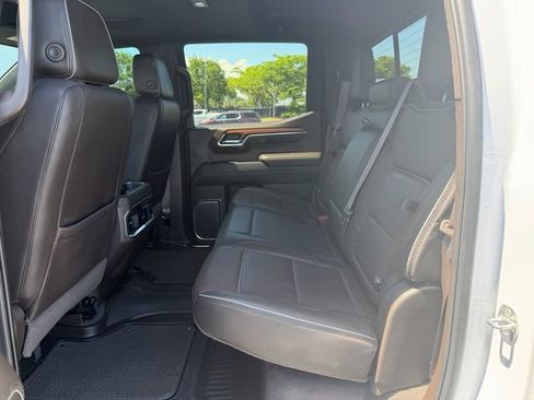 Used 2023 GMC Sierra 1500 Denali w/ Denali Reserve Package RWD image 12
