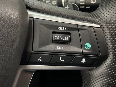 Used 2025 Mitsubishi Outlander SE FWD image 54
