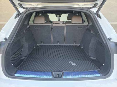 New 2025 Audi Q5 Premium image 27