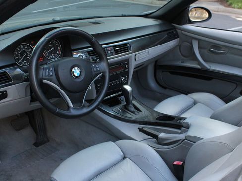 Used 2007 BMW 328i Convertible RWD image 13