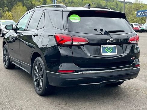 Used 2022 Chevrolet Equinox RS w/ RS Leather Package AWD/4WD image 9