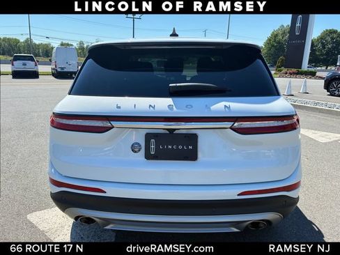 Used 2023 Lincoln Corsair AWD image 4