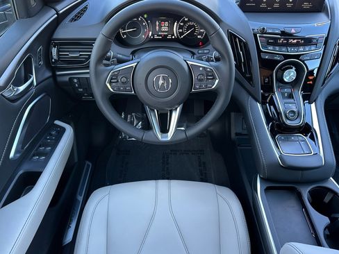 New 2025 Acura RDX SH-AWD image 16