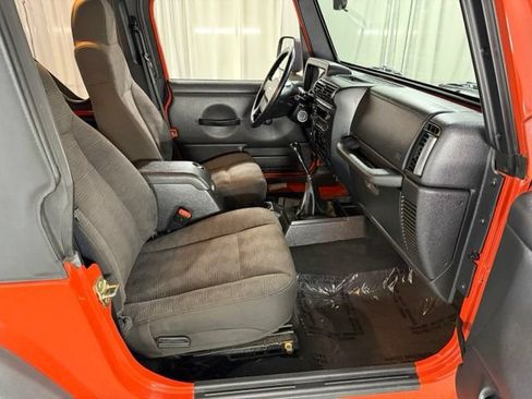 Used 2005 Jeep Wrangler X AWD/4WD image 7