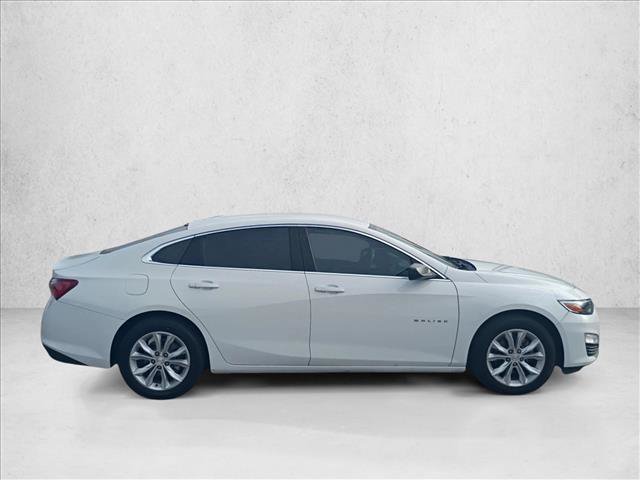 Used 2022 Chevrolet Malibu LT FWD image 4