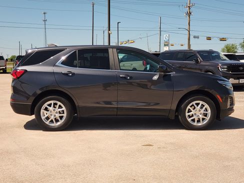 Used 2022 Chevrolet Equinox LT image 7