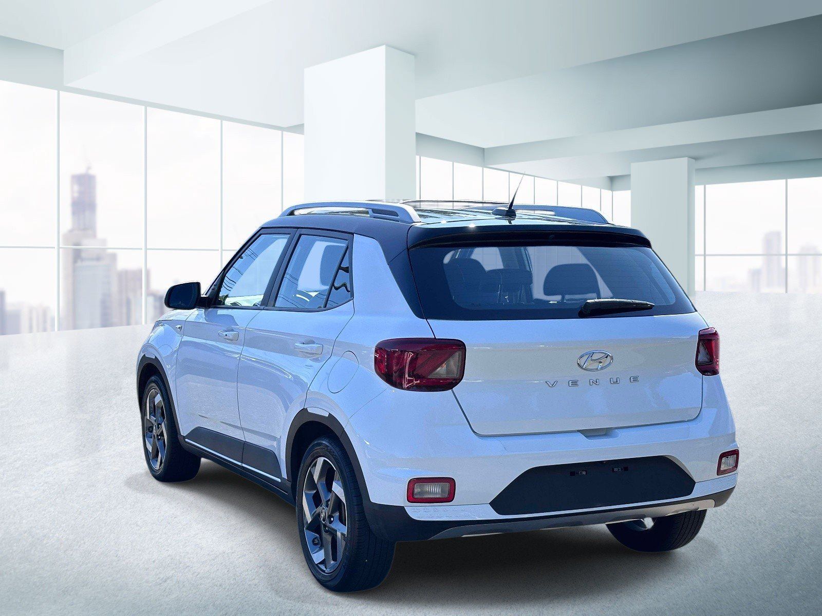 Used 2023 Hyundai Venue Limited w/ Cargo Package FWD image 3