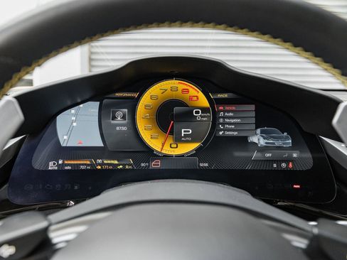 Used 2021 Ferrari SF90 Stradale image 37