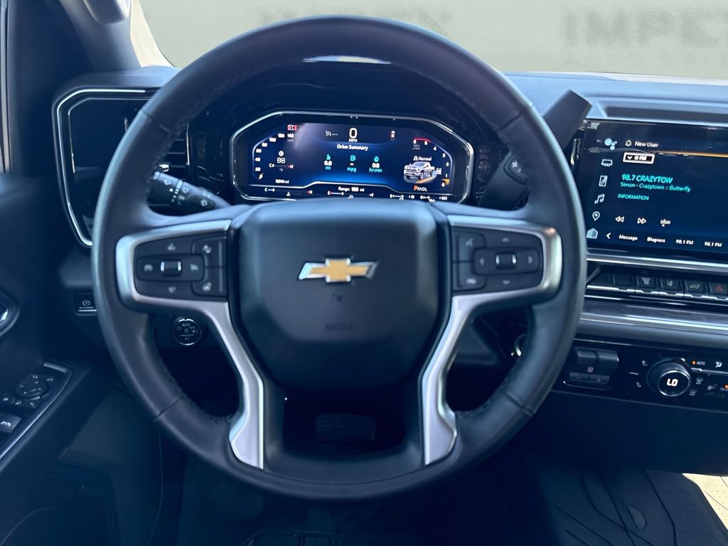 Used 2024 Chevrolet Silverado 2500 LTZ AWD/4WD image 12