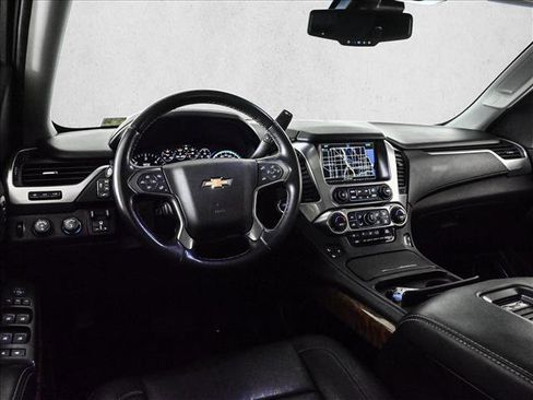 Used 2020 Chevrolet Tahoe Premier AWD/4WD image 20