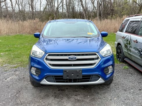Used 2017 Ford Escape SE image 8