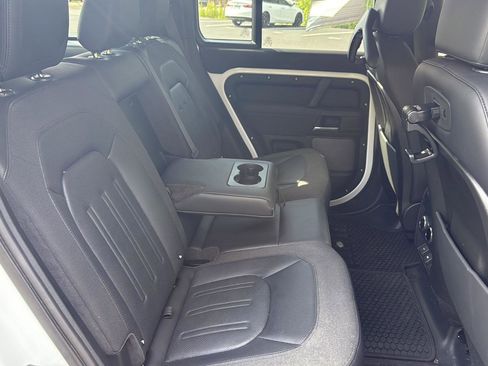 Used 2020 Land Rover Defender 110 S AWD/4WD image 15