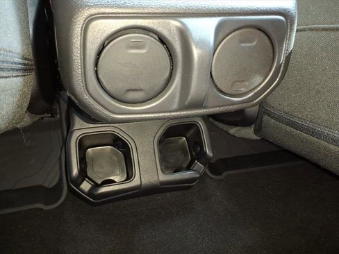 Used 2021 Jeep Wrangler Sport w/ Safety Group image 34