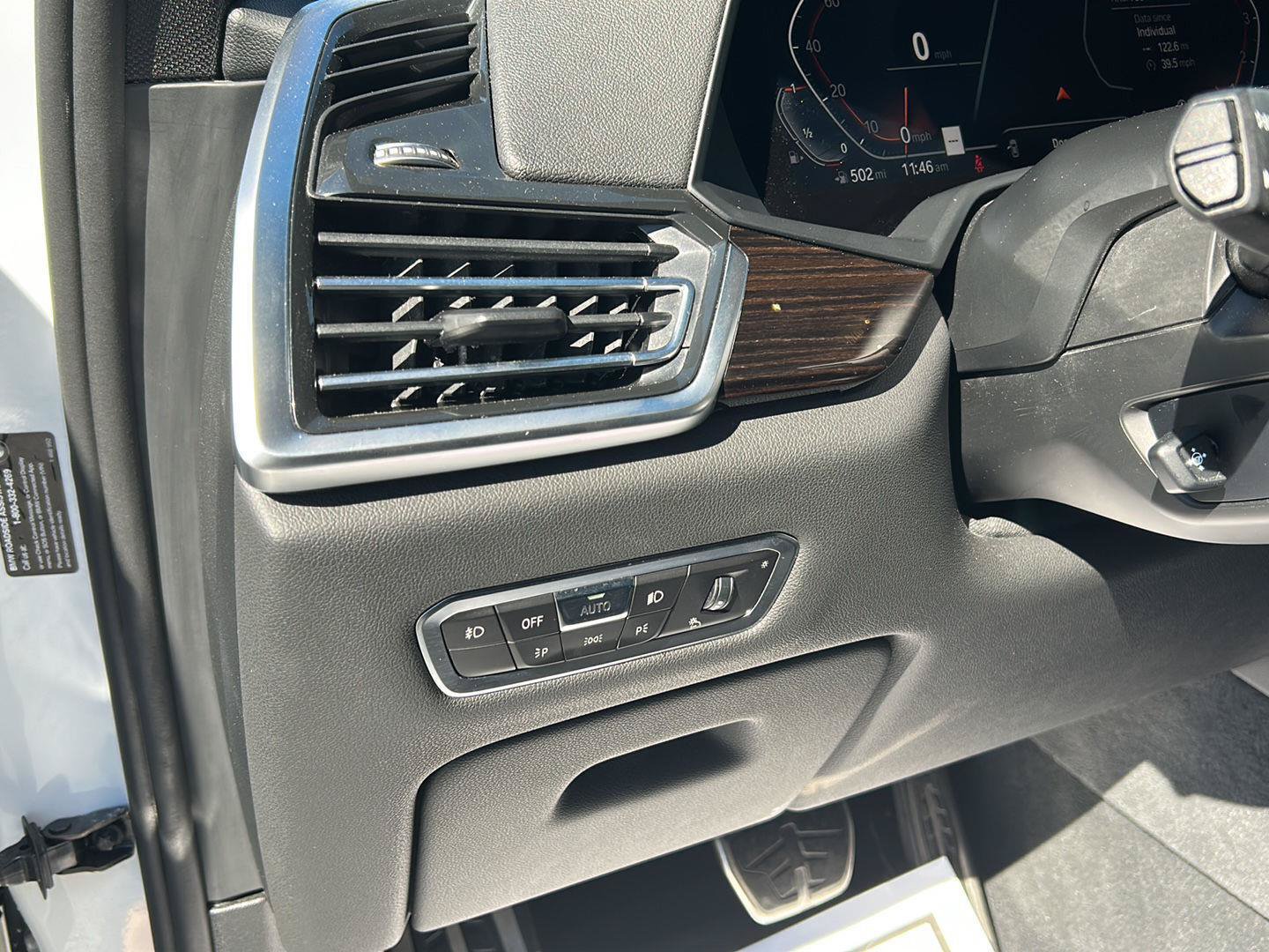 Used 2019 BMW X5 xDrive40i w/ M Sport Package AWD/4WD image 19