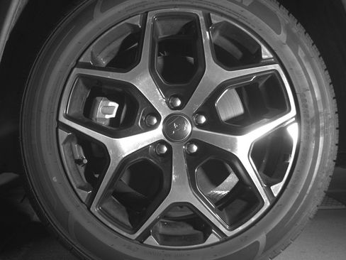 Used 2025 Jeep Compass Limited image 12