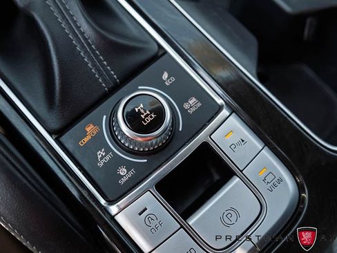 Used 2021 Kia Telluride SX w/ Nightfall Edition Package AWD/4WD image 14
