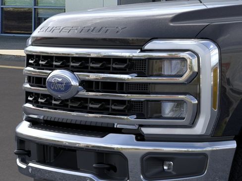 New 2026 Ford F250 King Ranch w/ Chrome Package AWD/4WD image 18