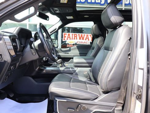 Used 2022 Ford F150 Lariat w/ Equipment Group 502A High AWD/4WD image 14