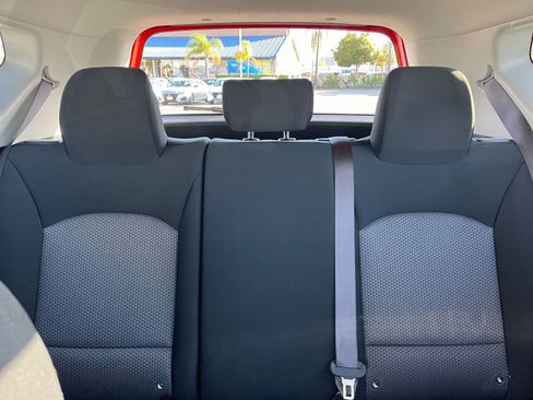 Used 2025 Kia Soul LX w/ LX Technology Package image 38