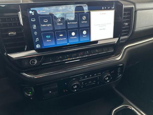 Certified 2024 Chevrolet Silverado 1500 RST image 24