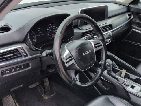 Used 2022 Kia Telluride LX image 10