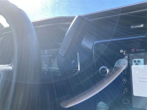 Used 2024 GMC Sierra 2500 Denali w/ Denali Reserve Package image 20