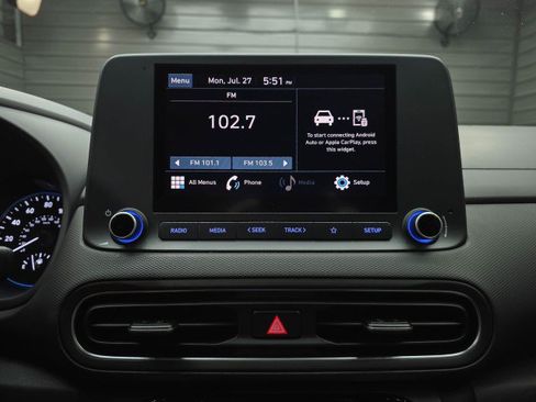 Used 2023 Hyundai Kona SE FWD image 24