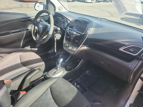 Used 2021 Chevrolet Spark LT FWD image 21