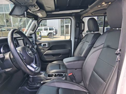 Certified 2021 Jeep Wrangler Unlimited Sahara AWD/4WD image 29