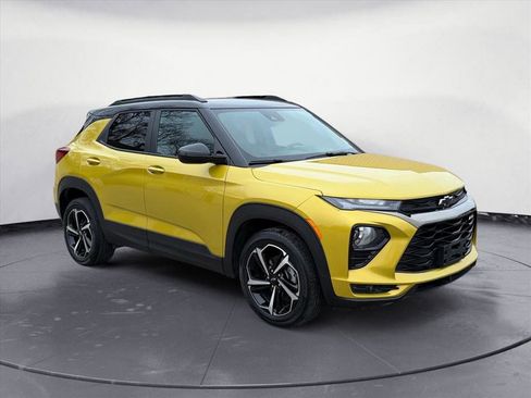 Used 2023 Chevrolet TrailBlazer RS w/ Convenience Package image 8