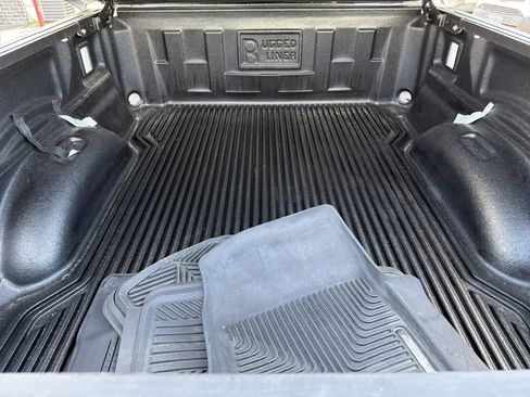 Used 2017 Ford F150 XLT w/ Equipment Group 301A Mid AWD/4WD image 4
