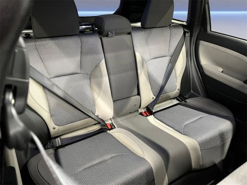 Certified 2025 Subaru Forester Premium image 18
