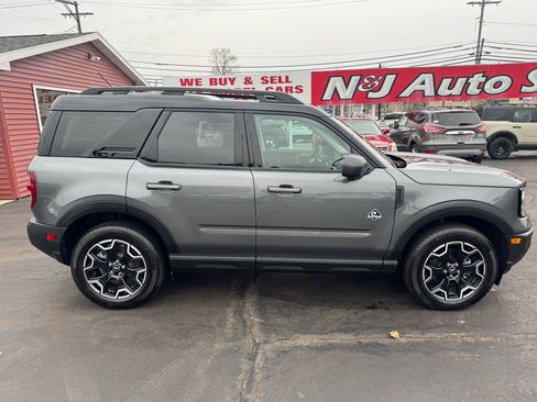 Used 2025 Ford Bronco Sport Outer Banks w/ Outer Banks Tech Package+ image 4