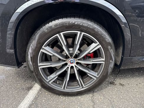 Used 2023 BMW X5 M50i w/ Climate Comfort Package image 12